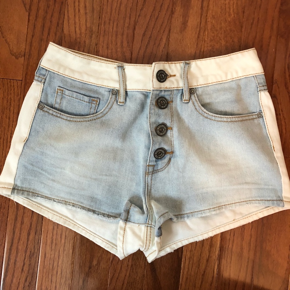 Bullhead Blue And White Denim High-Waisted Shorts
